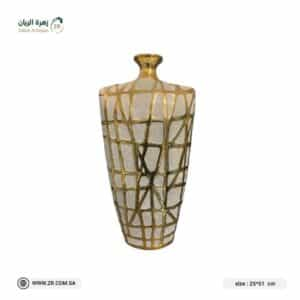 Gold vase with porcelain engravings